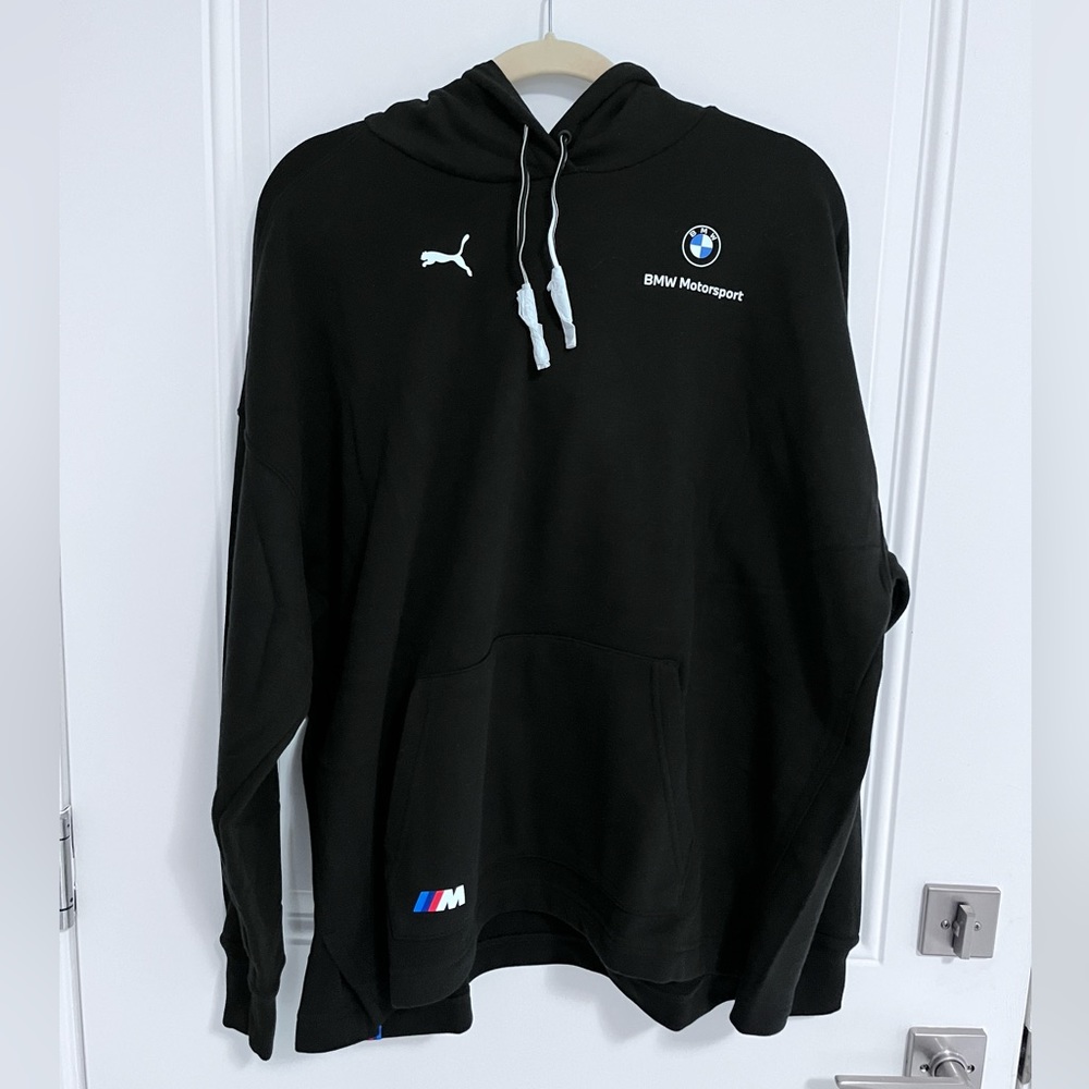 NWT - Puma x BMW Women’s Oversized Hoodie -BMW Dealer Exclusive Edition - Size L